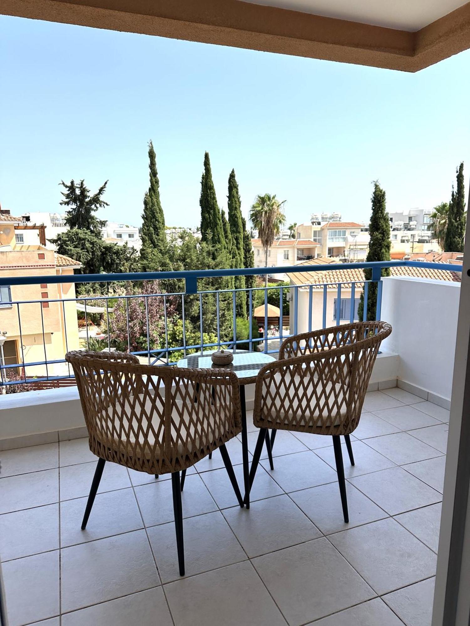 H&O Golden Sun Suite Paphos Exterior photo