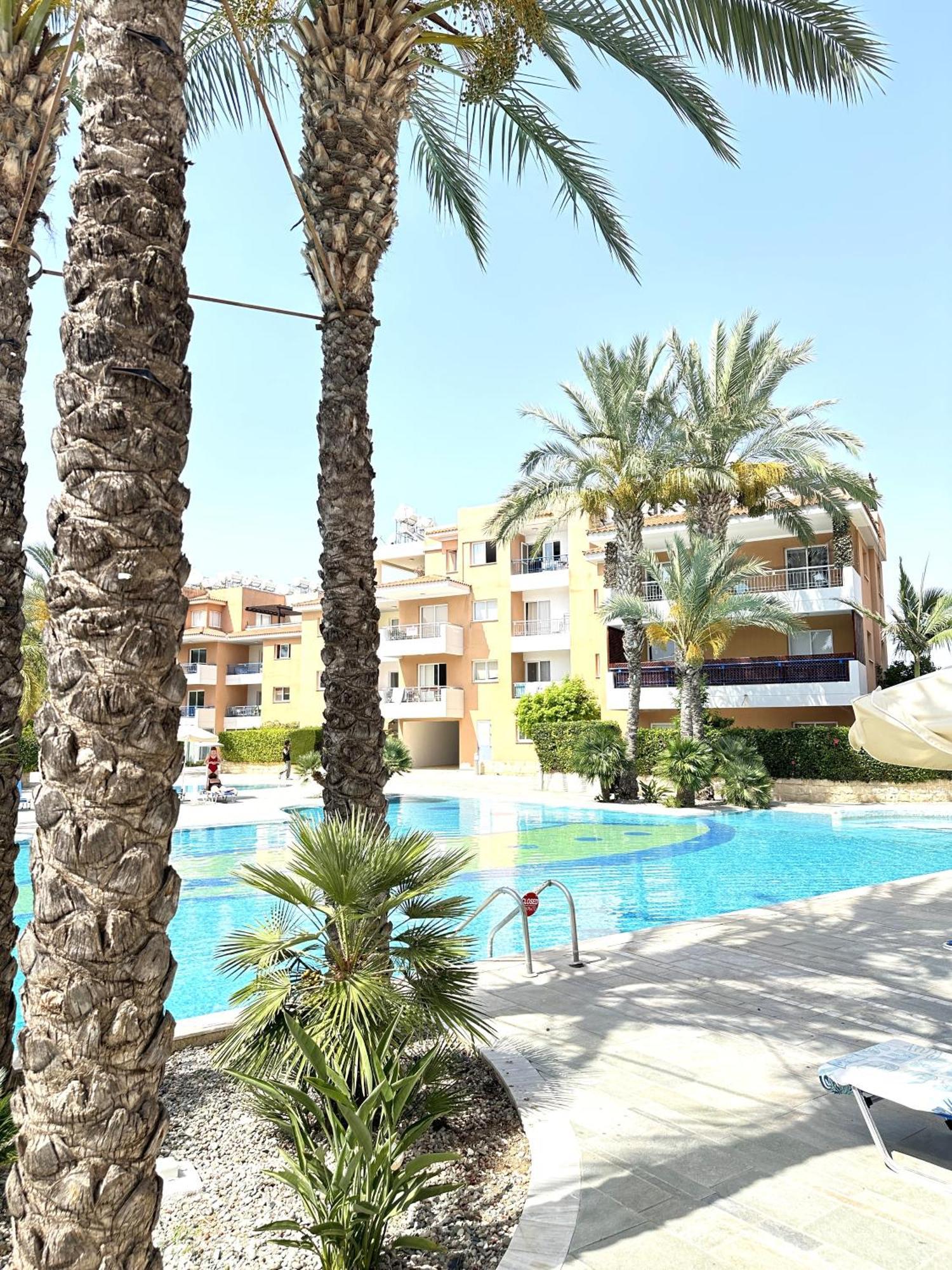 H&O Golden Sun Suite Paphos Exterior photo