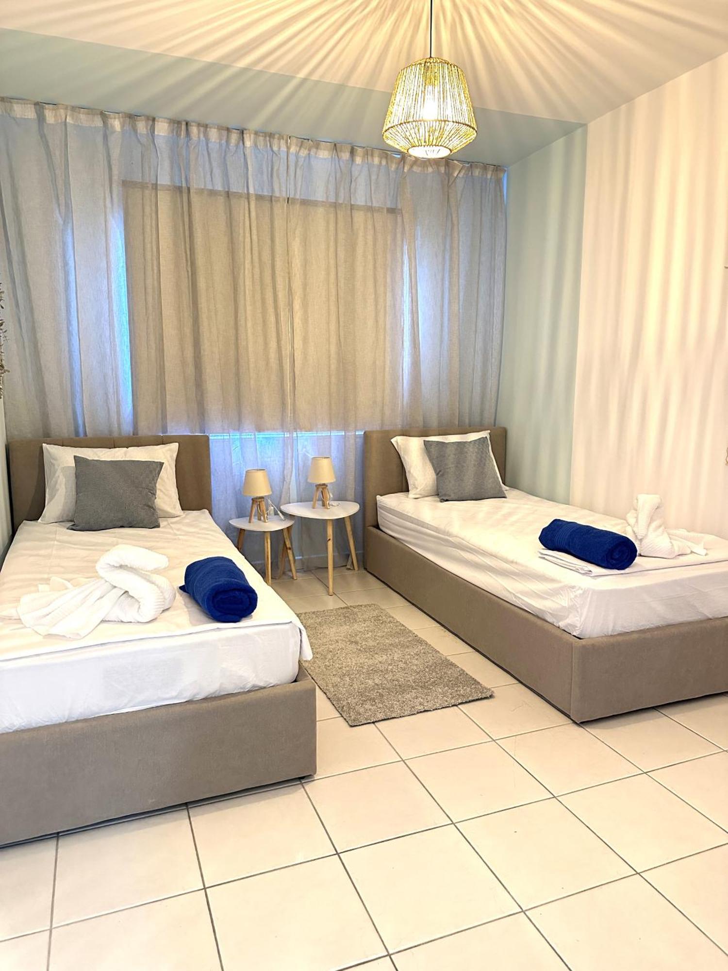 H&O Golden Sun Suite Paphos Exterior photo
